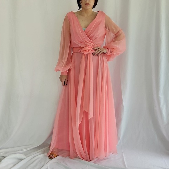 70s Pink Floaty Long Sleeve Dress - Picture 2 of 9
